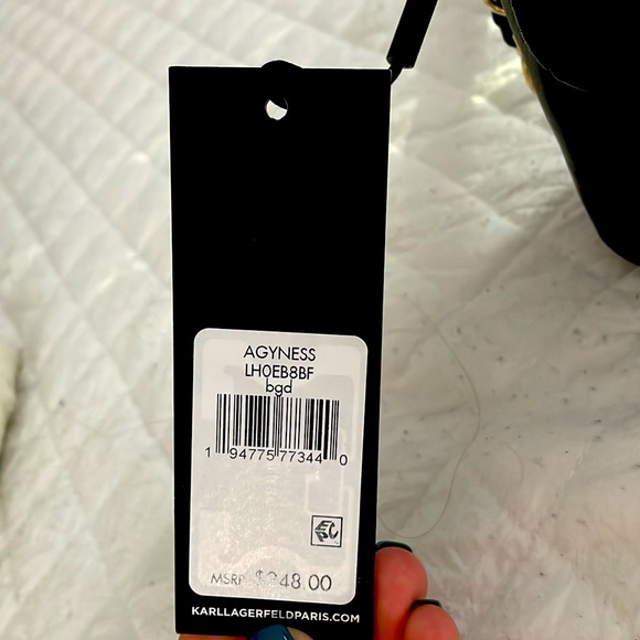 Pocketbook Black and Gold Karl Lagerfeld - Picture 7 of 8